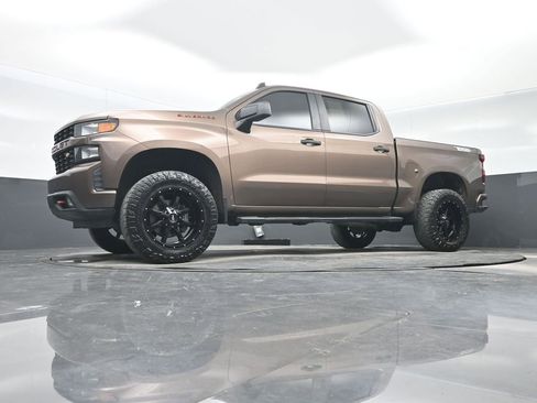 Used 2019 Chevrolet Silverado 1500 Custom w/ Custom Value Package RWD image 26