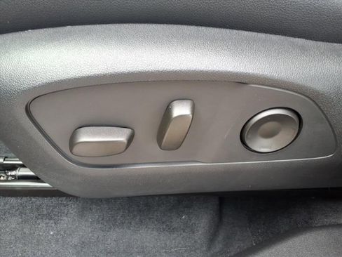 New 2026 Chevrolet Traverse RS image 14