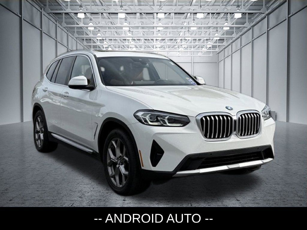 Used 2024 BMW X3 xDrive30i w/ Premium Package w/ZPA AWD/4WD image 4