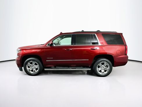 Used 2019 Chevrolet Tahoe LT w/ LT Signature Package AWD/4WD image 4