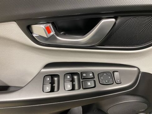 Used 2023 Hyundai Kona Limited w/ Cargo Package AWD/4WD image 13