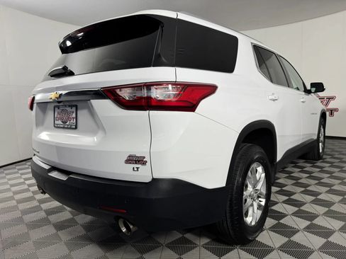 Used 2018 Chevrolet Traverse LT AWD/4WD image 29