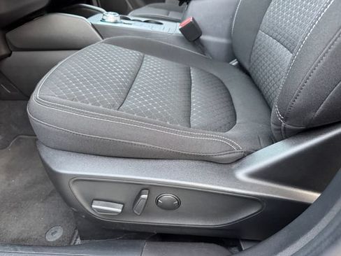 Used 2023 Ford Escape Active AWD/4WD image 15