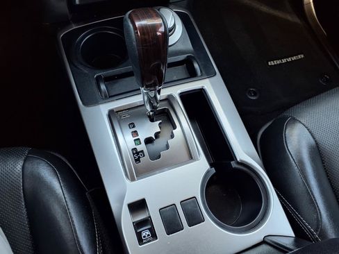 Used 2019 Toyota 4Runner Limited AWD/4WD image 25