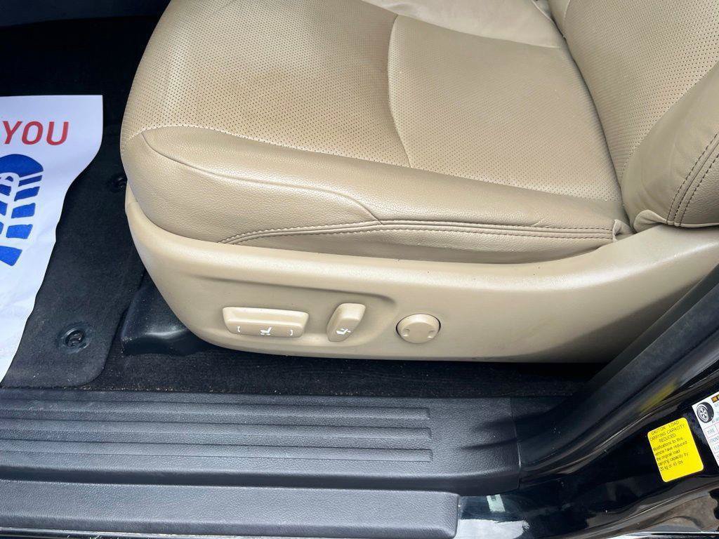 Used 2021 Toyota 4Runner Limited RWD image 8