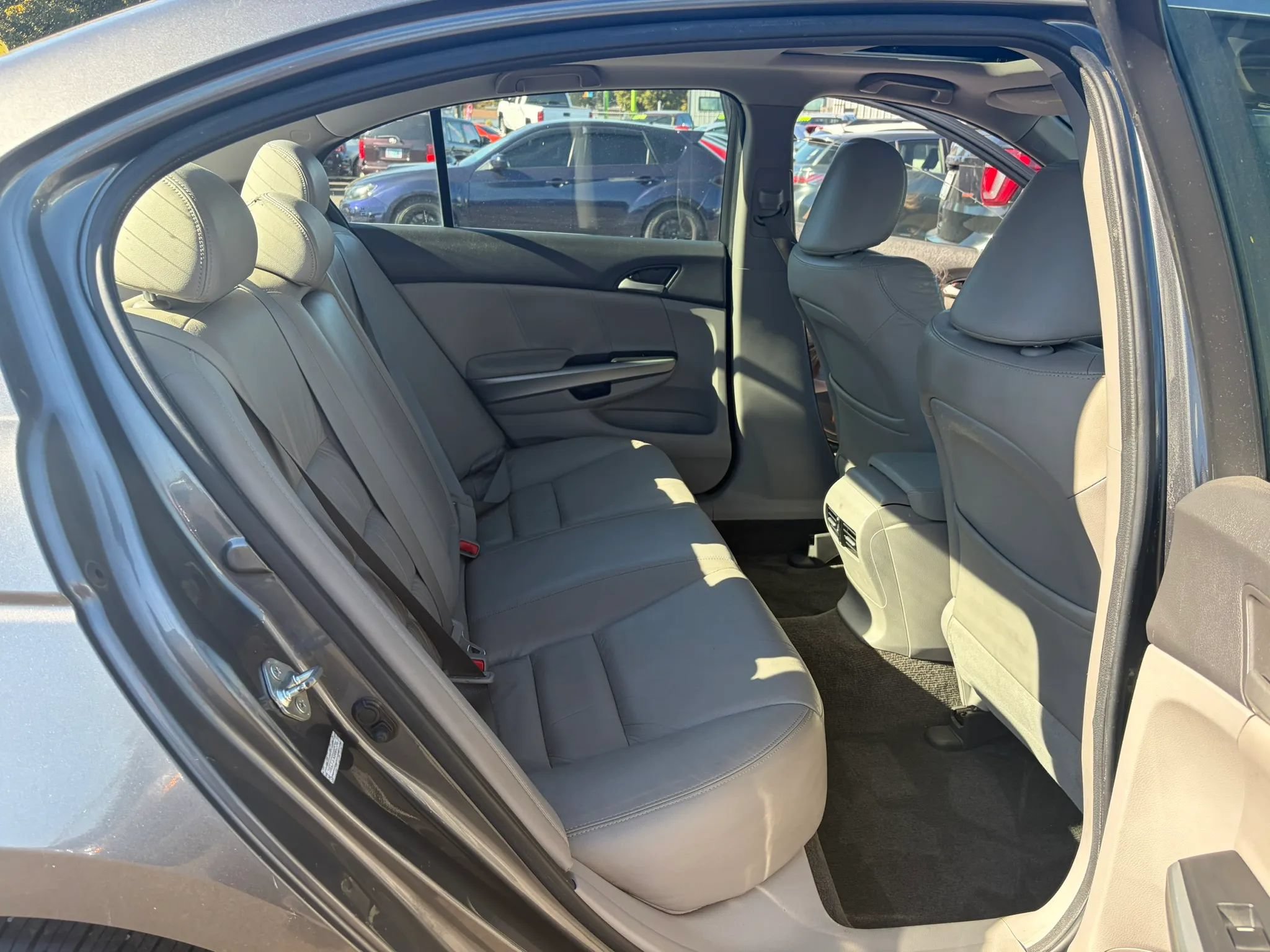 Used 2010 Honda Accord EX-L image 15