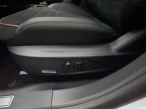 Used 2021 Ford Mustang Mach-E GT AWD/4WD image 29