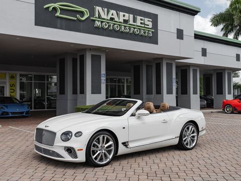 Used 2020 Bentley Continental GT image 18