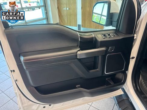 Used 2018 Ford F150 Lariat w/ Equipment Group 502A Luxury AWD/4WD image 11