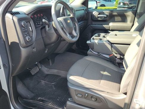 Certified 2024 Chevrolet Silverado 1500 Custom image 10