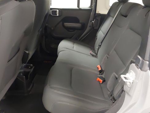 Used 2021 Jeep Wrangler Unlimited Sport image 37