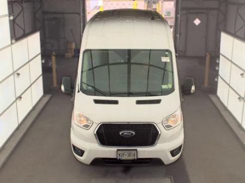 Used 2022 Ford Transit 350 XLT RWD image 2