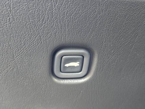 Used 2002 Chevrolet Monte Carlo SS w/ Preferred Equipment Group FWD image 34