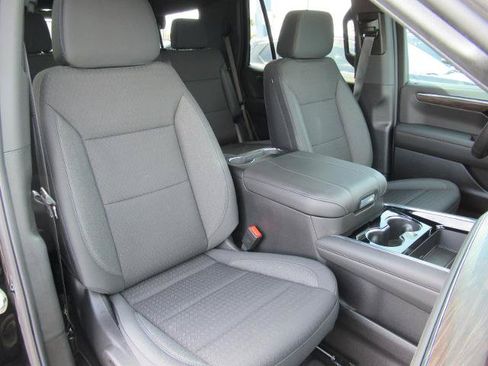 New 2026 Chevrolet Tahoe LS AWD/4WD image 9