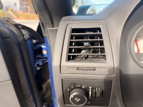 Used 2011 Dodge Challenger SRT8 image 16