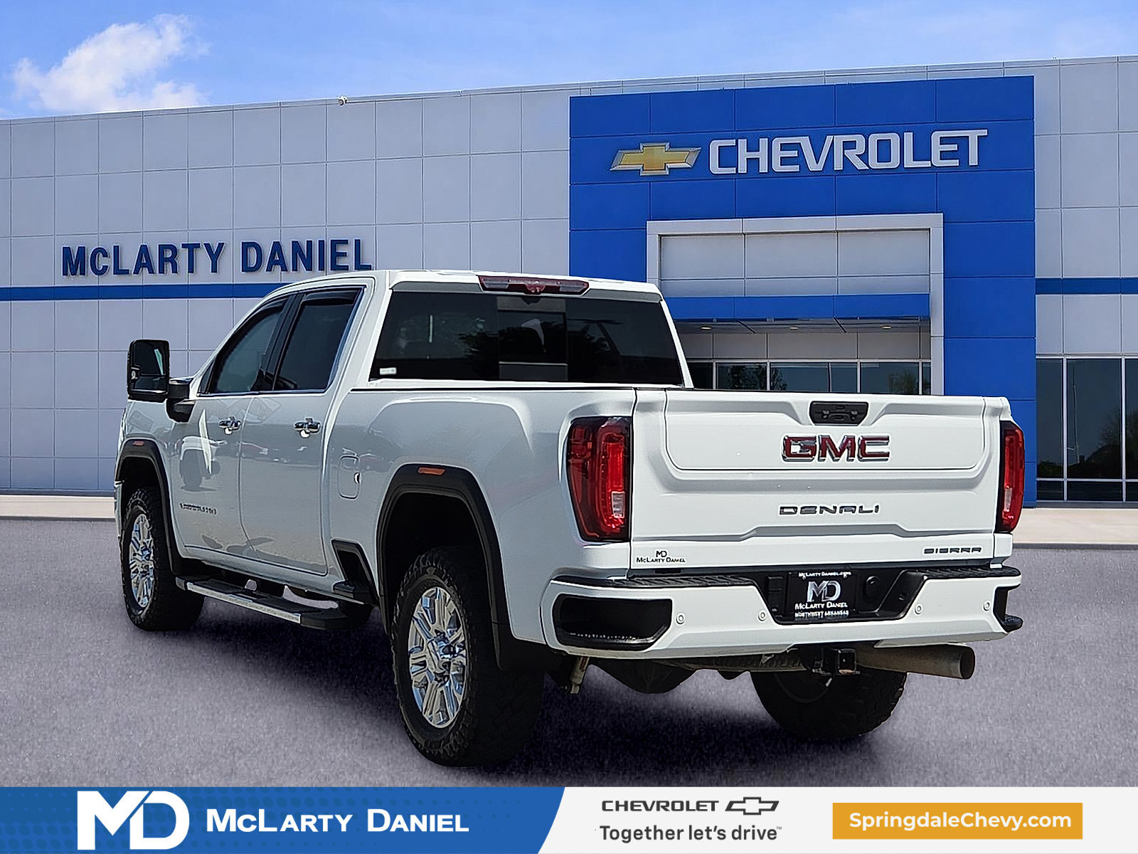 Used 2021 GMC Sierra 2500 Denali w/ Denali Ultimate Package AWD/4WD image 4