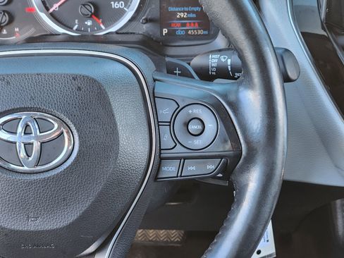 Used 2022 Toyota Corolla SE image 31