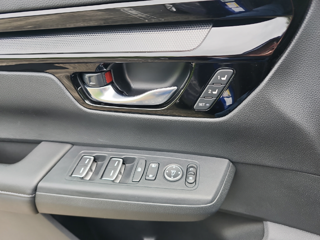 Used 2024 Honda CR-V EX-L image 23