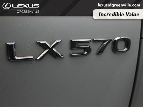Used 2018 Lexus LX 570 4WD image 10