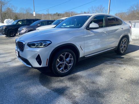 Used 2022 BMW X4 xDrive30i w/ Convenience Package image 4