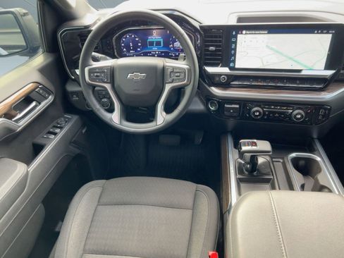 Used 2025 Chevrolet Silverado 1500 RST w/ Z71 Off-Road Package image 28