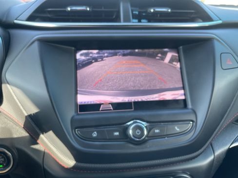 Used 2022 Chevrolet TrailBlazer RS image 24