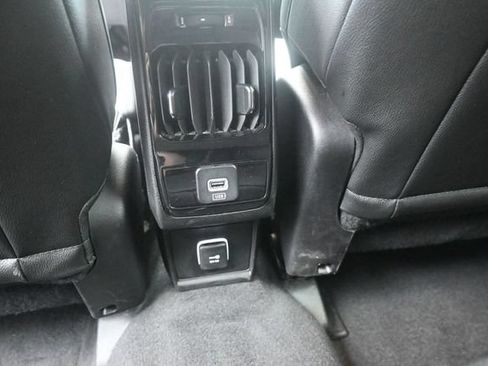 Used 2025 Jeep Compass Limited AWD/4WD image 41