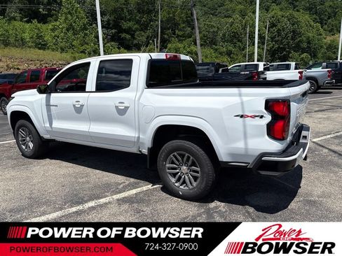 New 2026 Chevrolet Colorado LT w/ LT Convenience Package AWD/4WD image 3
