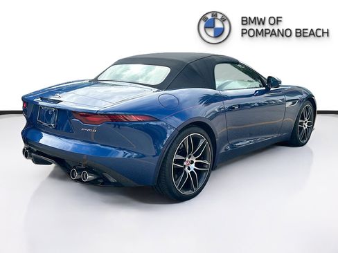 Used 2022 Jaguar F-TYPE Convertible image 4