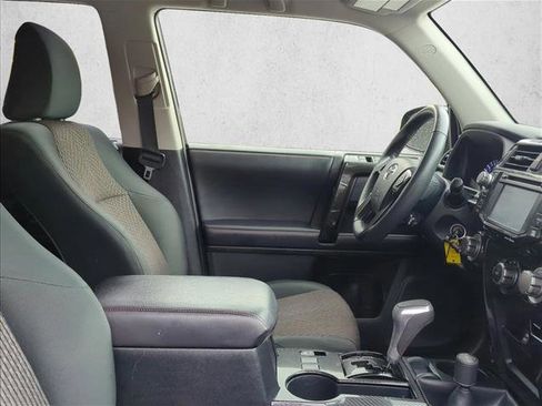 Used 2019 Toyota 4Runner TRD Off-Road image 22