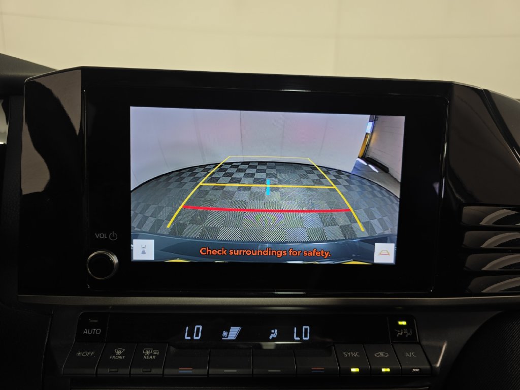 Used 2025 Toyota Camry LE FWD image 19
