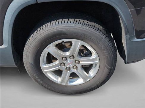 Used 2019 GMC Acadia SLE FWD image 28