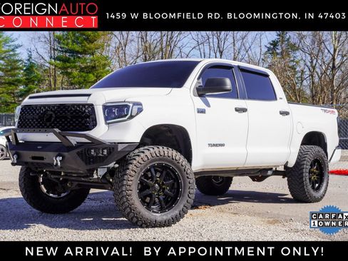 Used 2016 Toyota Tundra SR5 w/ TRD Off Road Package AWD/4WD image 1