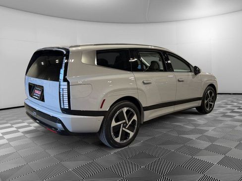 New 2026 Hyundai Ioniq 9 Calligraphy image 7