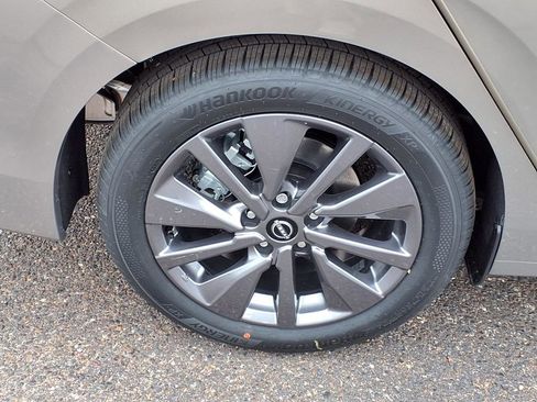 New 2026 Nissan Sentra SL w/ Floor Mat Package image 9