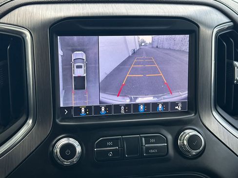 Used 2019 GMC Sierra 1500 Denali w/ Technology Package AWD/4WD image 19