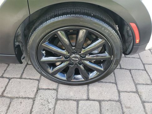 Used 2019 MINI Cooper S image 7