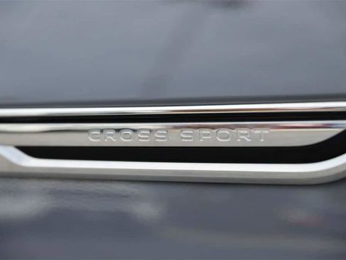 Used 2022 Volkswagen Atlas Cross Sport SEL Premium R-Line image 7