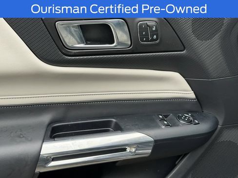 Used 2025 Ford Mustang GT Premium RWD image 16