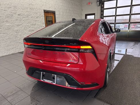 Certified 2024 Toyota Prius XLE image 7