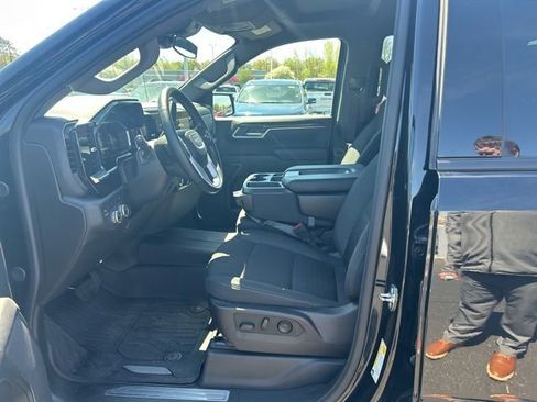 Used 2024 GMC Sierra 1500 Elevation AWD/4WD image 13