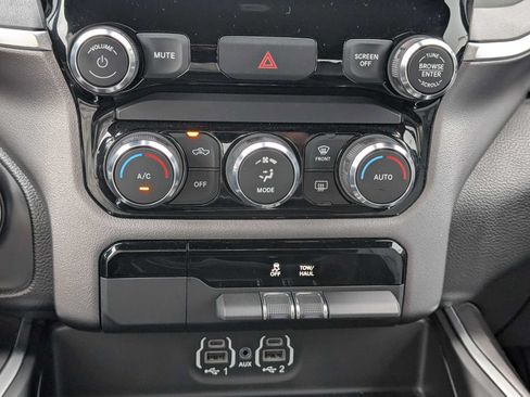 Used 2021 RAM 1500 Big Horn AWD/4WD image 24