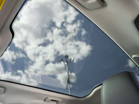 New 2025 Ford Mustang Mach-E Premium image 31