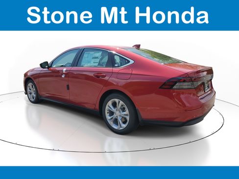 New 2025 Honda Accord LX image 4