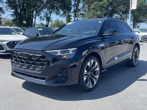 Certified 2025 Audi Q8 Prestige w/ Prestige Package AWD/4WD image 3