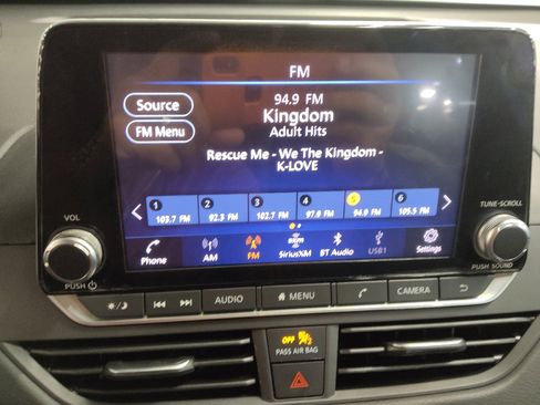 Used 2021 Nissan Altima 2.5 SR FWD image 25
