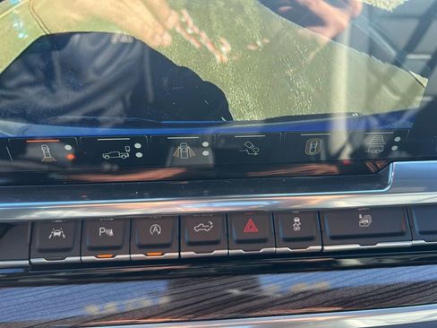 New 2025 Chevrolet Silverado 1500 RST w/ Convenience Package II image 21