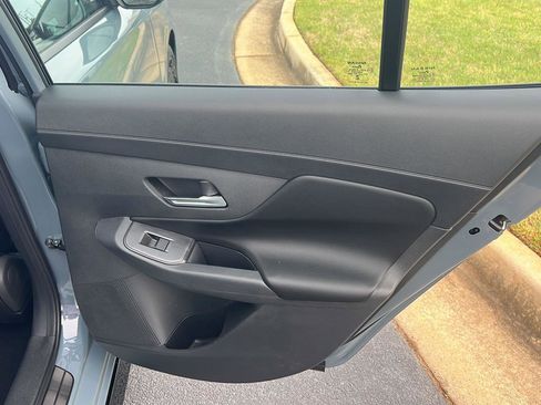 New 2026 Nissan Sentra SR w/ SR Premium Package FWD image 15