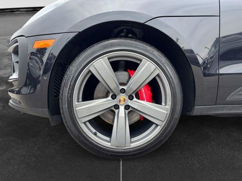 Used 2022 Porsche Macan S w/ Premium Package Plus AWD/4WD image 9