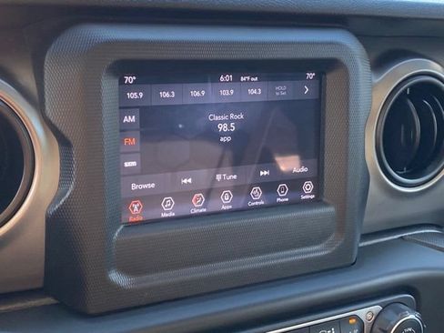 Used 2019 Jeep Wrangler Unlimited Sport S AWD/4WD image 31
